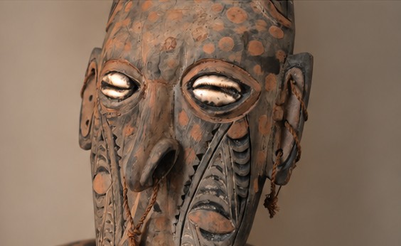 Carved Papua New Guinean mask from the collection